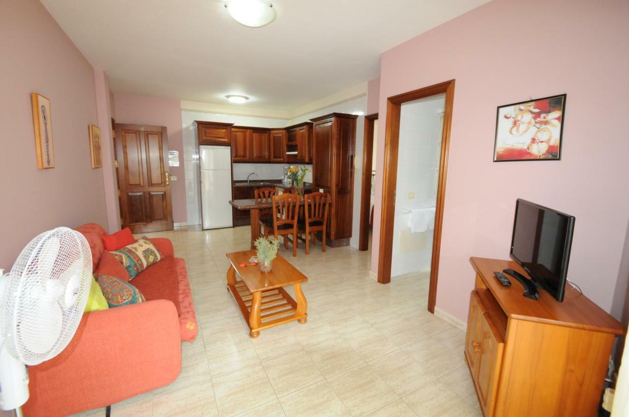Apartamentos Edalmar フロンテーラ エクステリア 写真