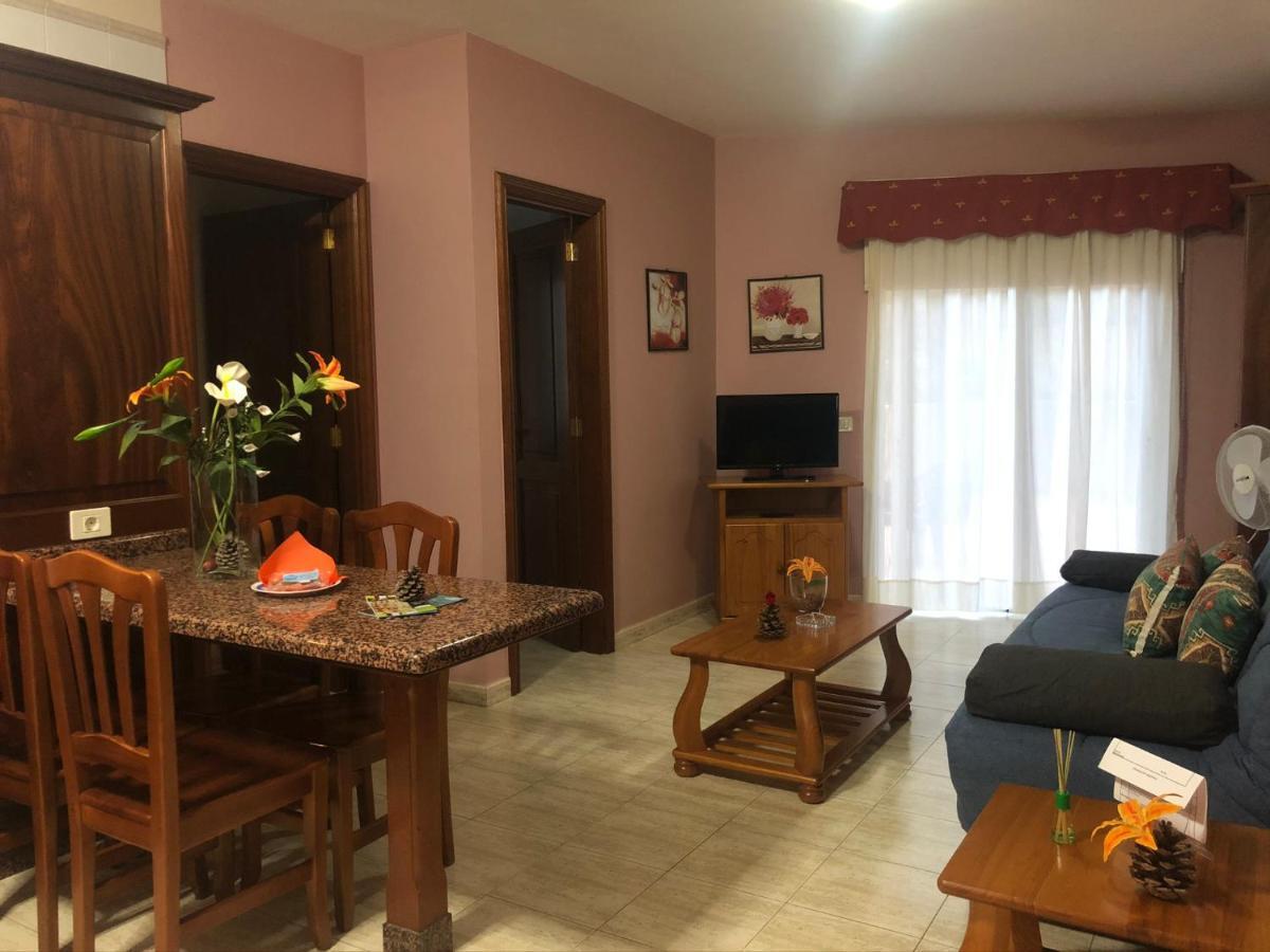 Apartamentos Edalmar フロンテーラ エクステリア 写真